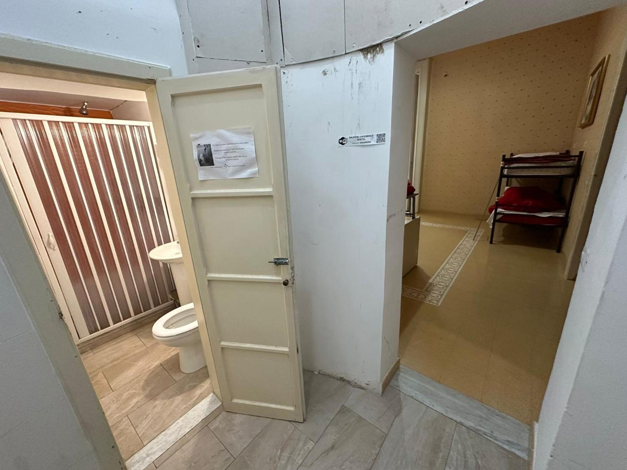 Salerno Experience Hostel Exterior photo